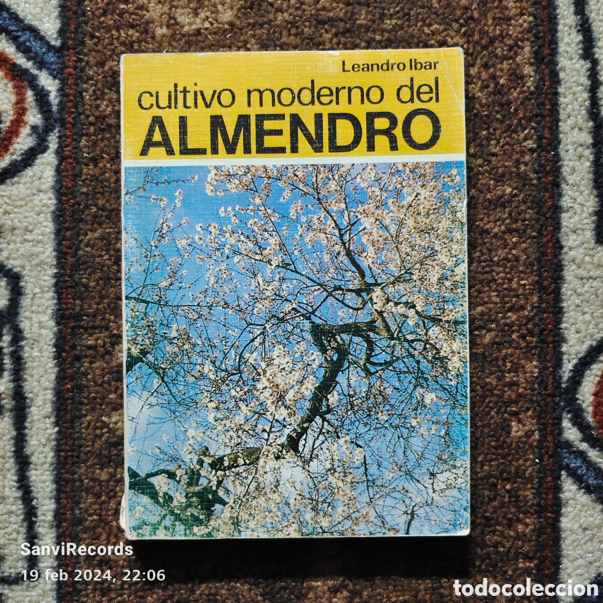 Libros de segunda mano: CULTIVO MODERNO DEL ALMENDRO (LEANDRO IBAR) (AEDOS) - Foto 1