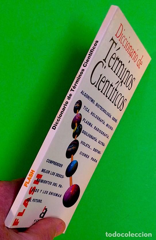 Libros de segunda mano: Diccionario de t&eacute;rminos cient&iacute;ficos &ndash; Flash - Acento Editorial - Foto 6