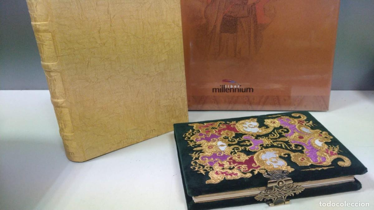 Libros de segunda mano: FACSIMIL DEL LIBRO DE HORAS DEL OBISPO MORGADES. ED MILLENNIUM - - Foto 3