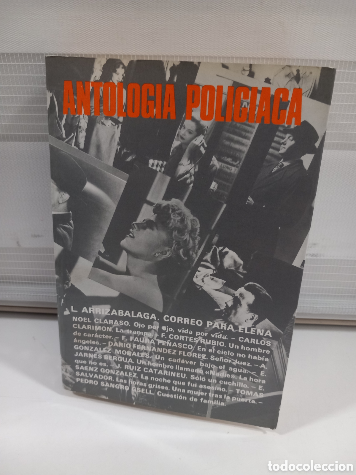 Libros de segunda mano: ANTOLOG&Iacute;A POLICIACA / UND&Eacute;CIMA SELECCI&Oacute;N 1973 EDICIONES ACERVO - Foto 1