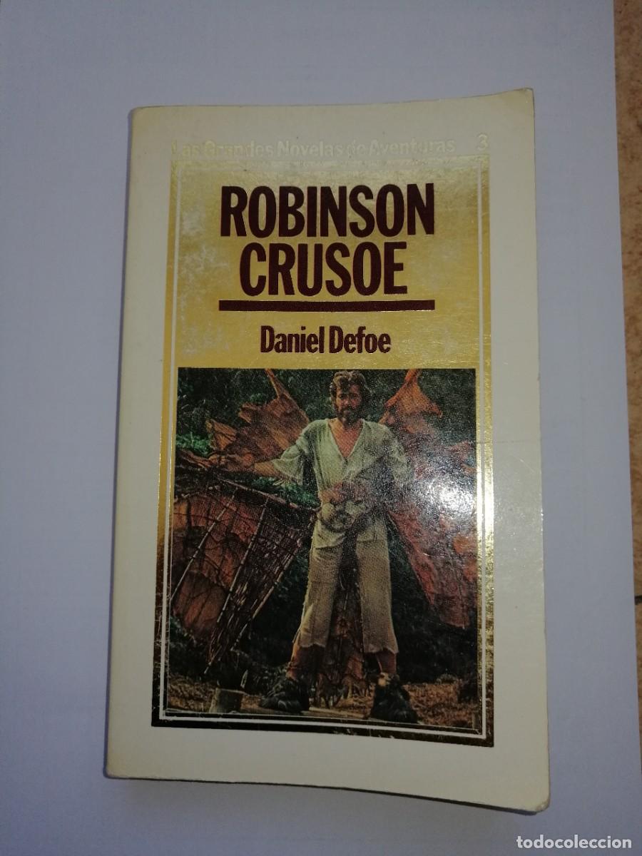 Libros de segunda mano: Robinson Crusoe. Daniel Dafoe. Libro - Foto 1