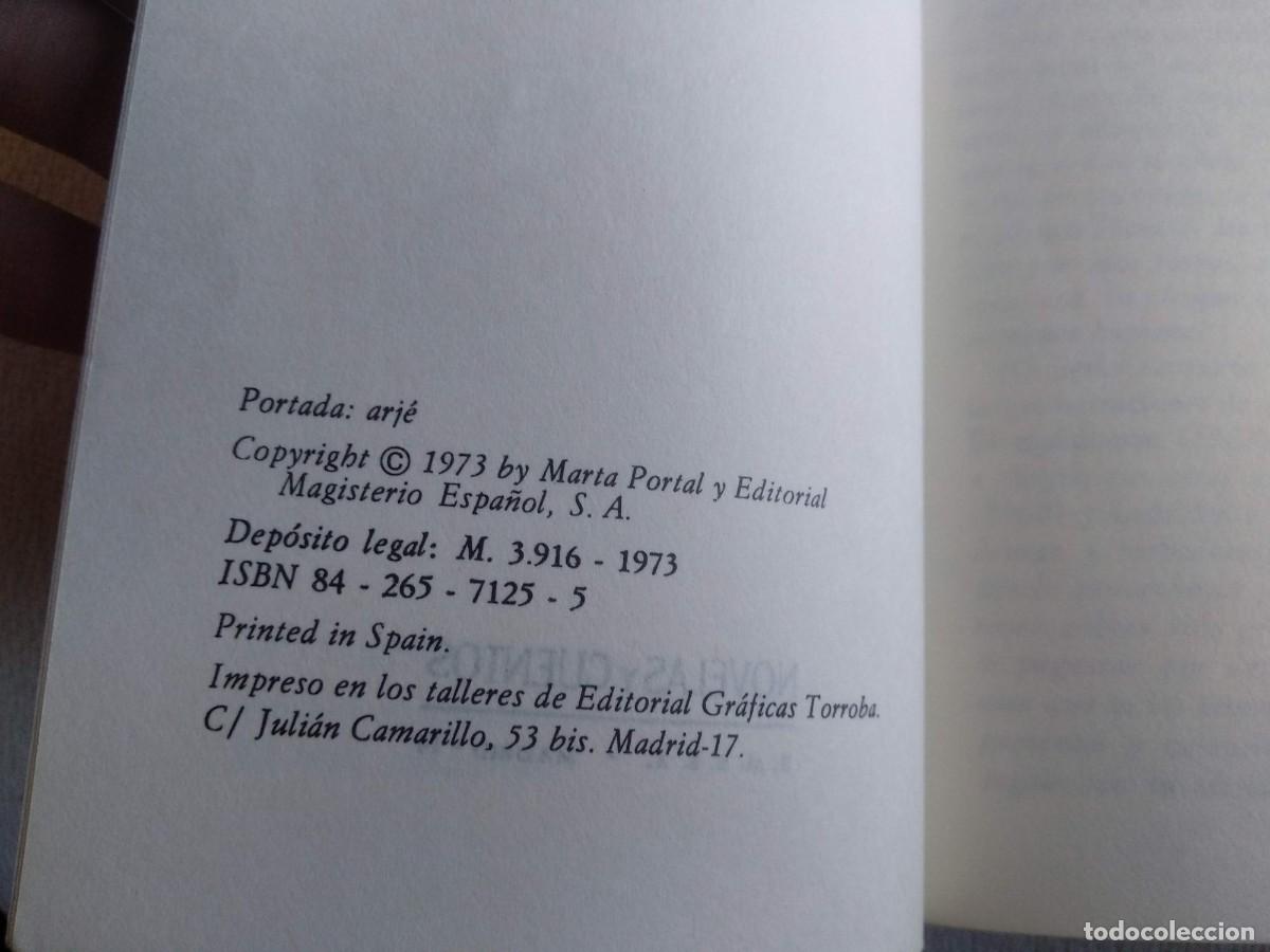 Libros de segunda mano: La veintena, Marta Portal - Foto 2