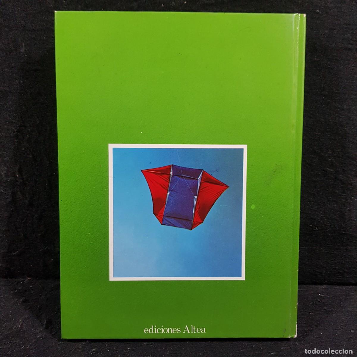 Libros de segunda mano: C&Oacute;MO CONSTRUIR 100 COMETAS - DAVID PELHAM - TIEMPO LIBRE / 73 - Foto 2