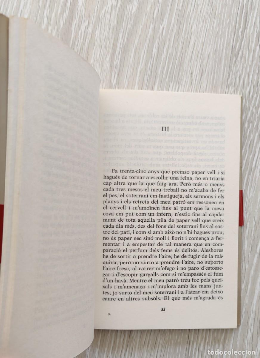Libros de segunda mano: Libro Una solitud Massa Sorollosa - Foto 6