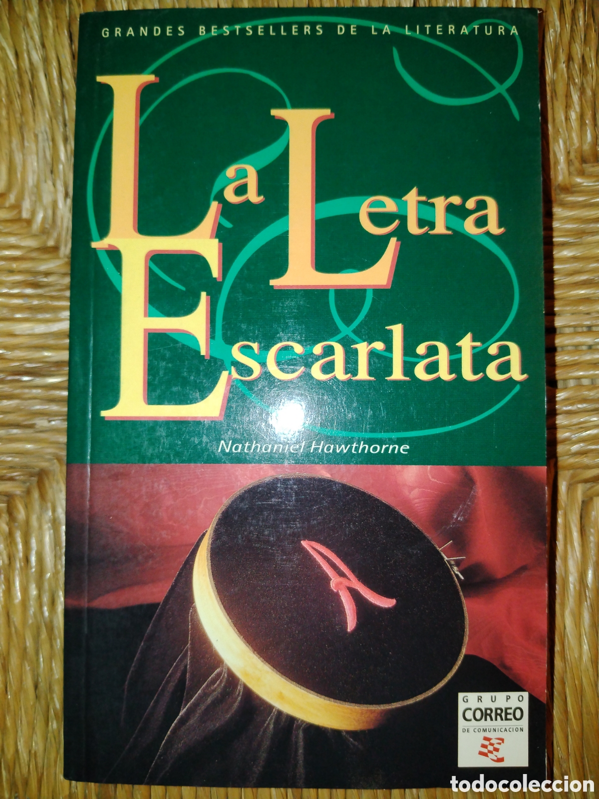 Libros de segunda mano: La letra escarlata. Nathaniel Hawthorne - Foto 1