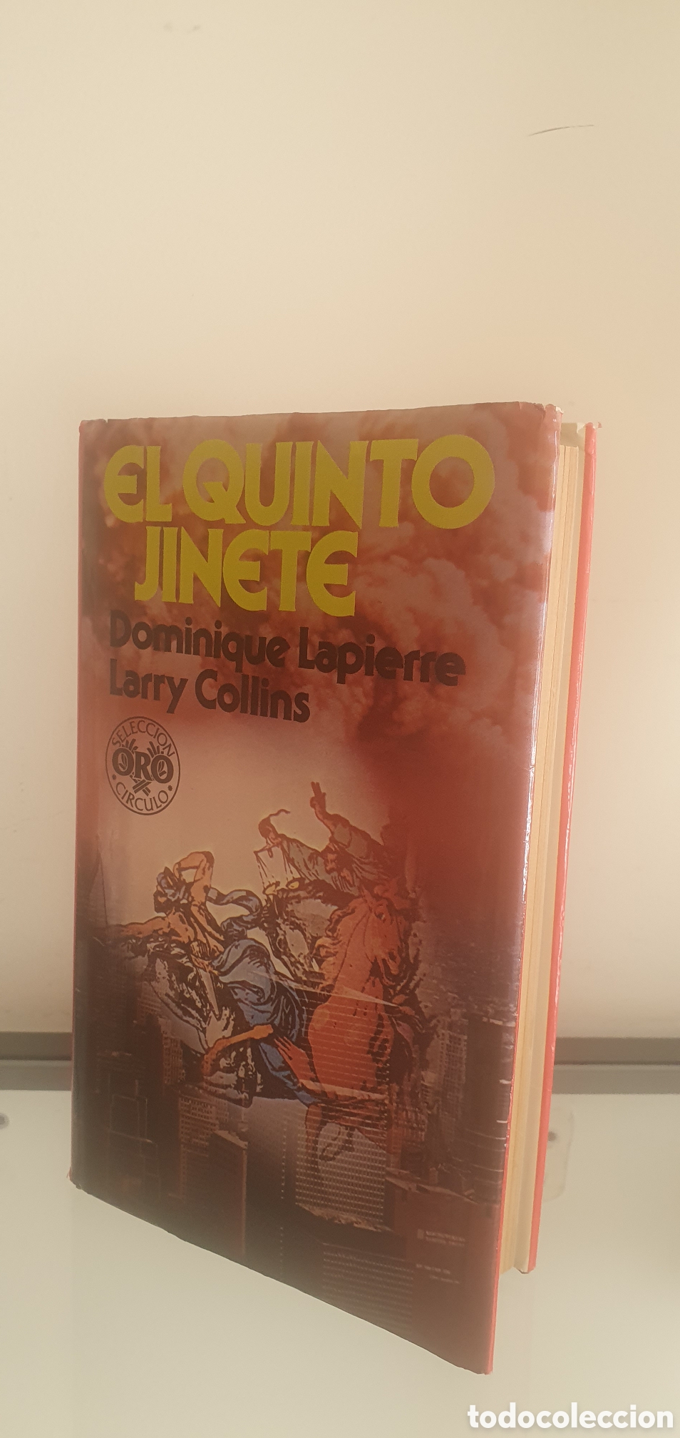 Libros de segunda mano: Libro &iquest;ARDE PARIS? - Foto 1