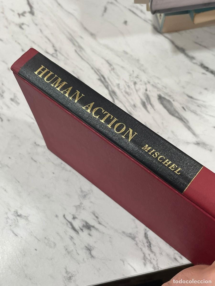Libros de segunda mano: human action Mischel academis press - Foto 1