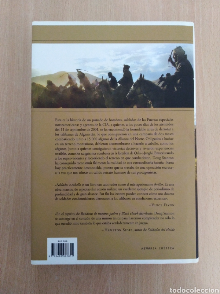 Libros de segunda mano: SOLDADOS A CABALLO. Doug Stanton. Editorial Cr&iacute;tica - Foto 2