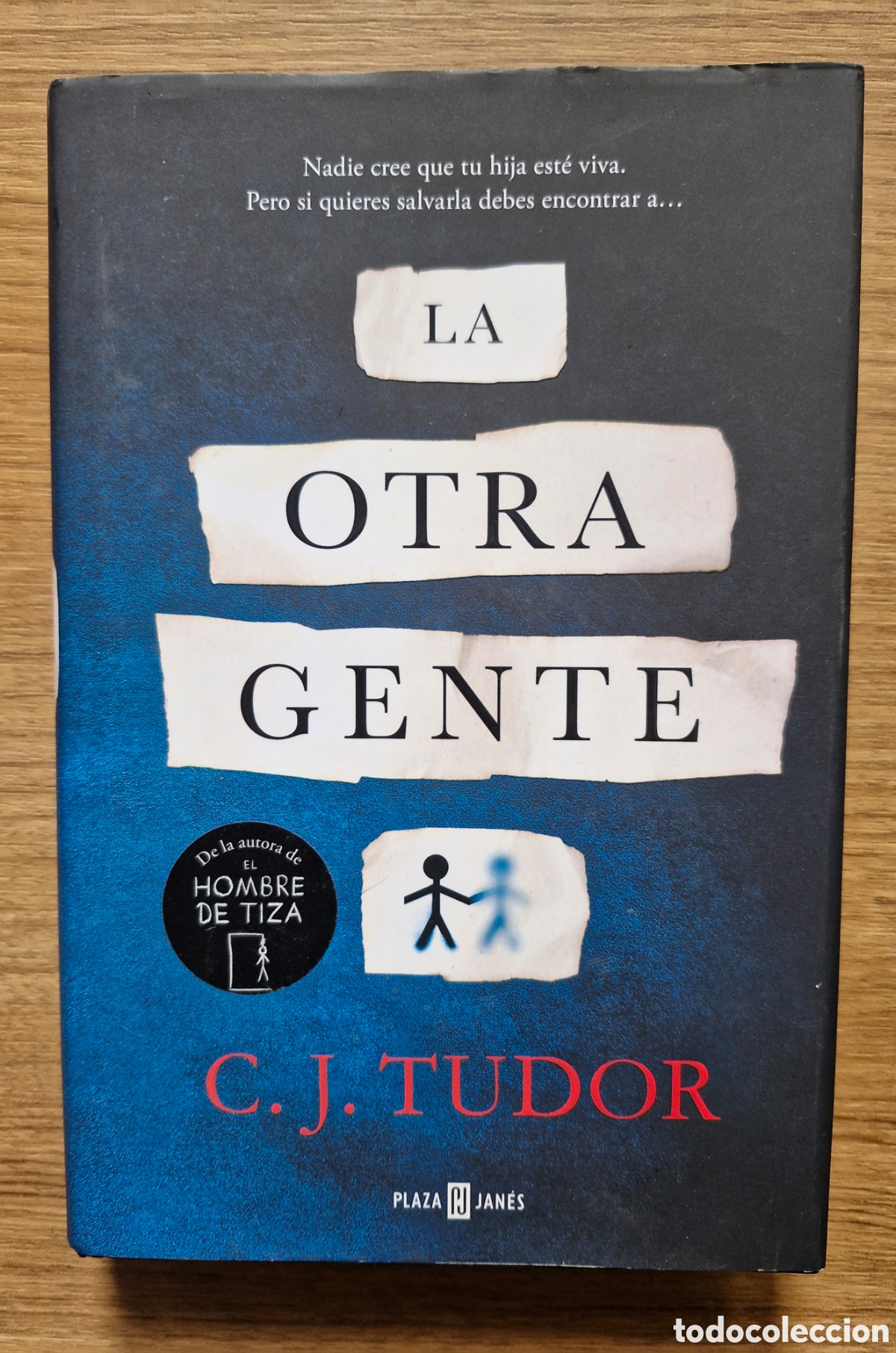 Libros de segunda mano: LA OTRA GENTE - C. J. Tudor - Foto 1
