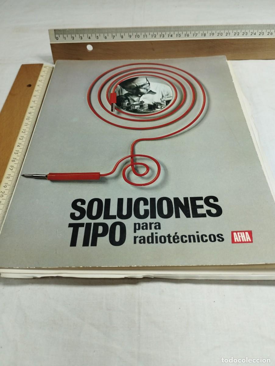 Libros de segunda mano: Soluciones tipo para radiot&eacute;cnicos. AFHA, 1977 - Foto 1