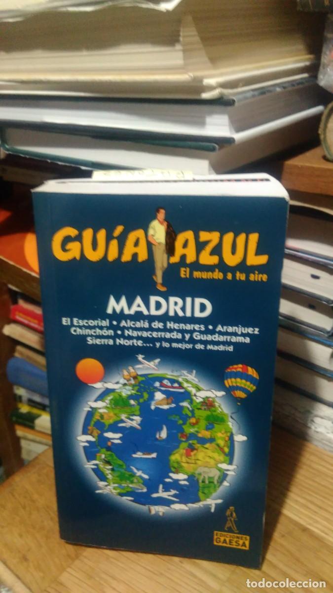 Libros de segunda mano: GU&Iacute;A AZUL, MADRID , ED. GAESA , 2006-7 - Foto 1