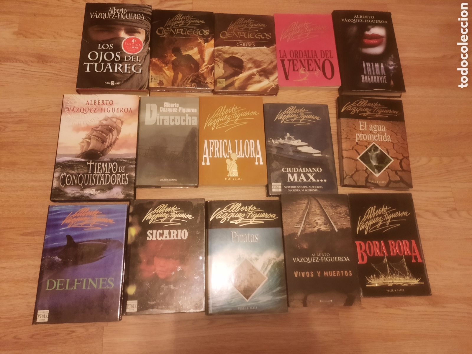 Libros de segunda mano: Toreteblanco Libros Alberto V&aacute;zquez Figueroa 5e cada libro - Foto 1
