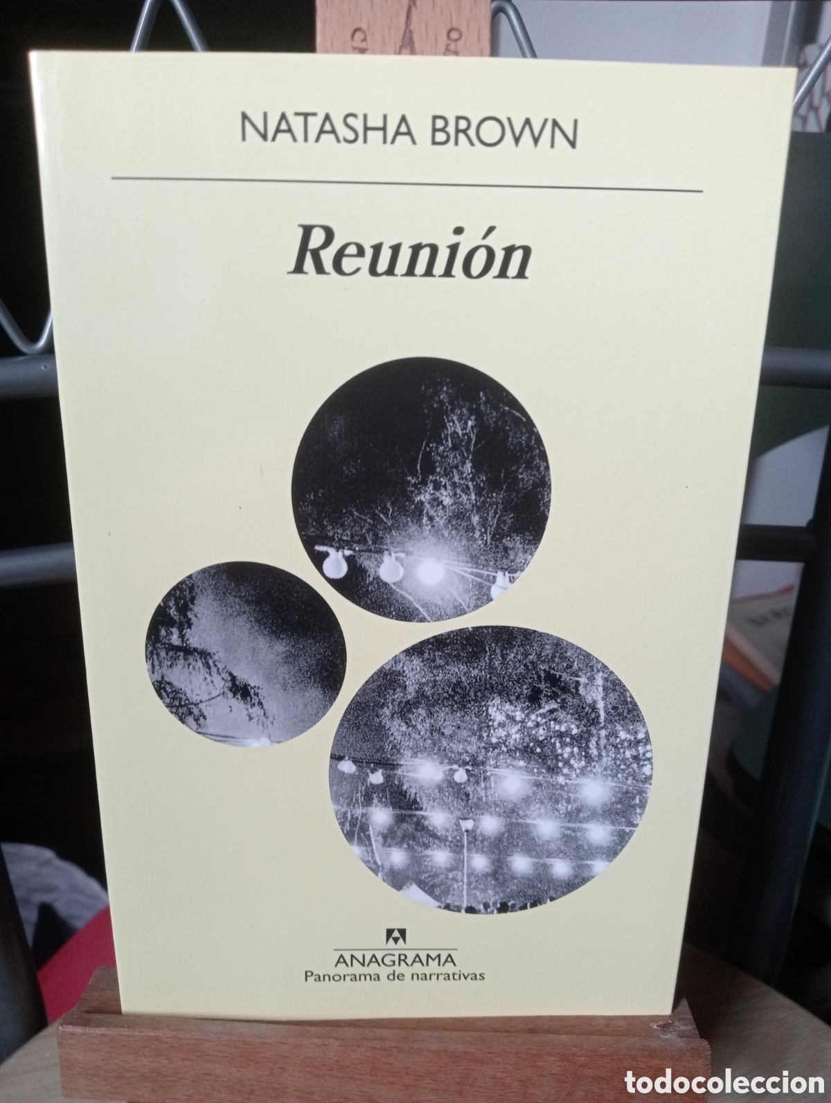 Libros de segunda mano: Reunion . Natasha Brown . Anagrama . - Foto 1