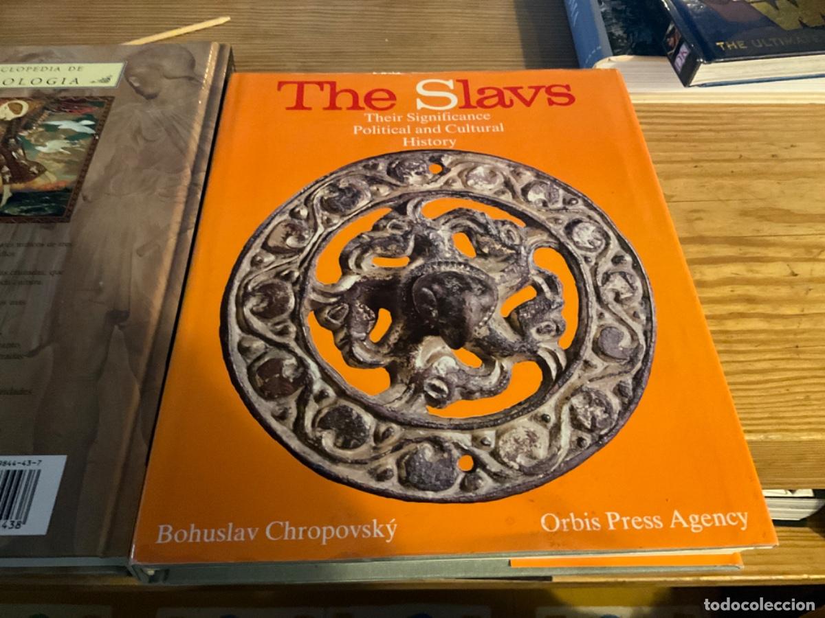 Gebrauchte B&uuml;cher: The Slavs Their Significance Political and Cultural History de Bohuslav Chropovsky orbis eslavos