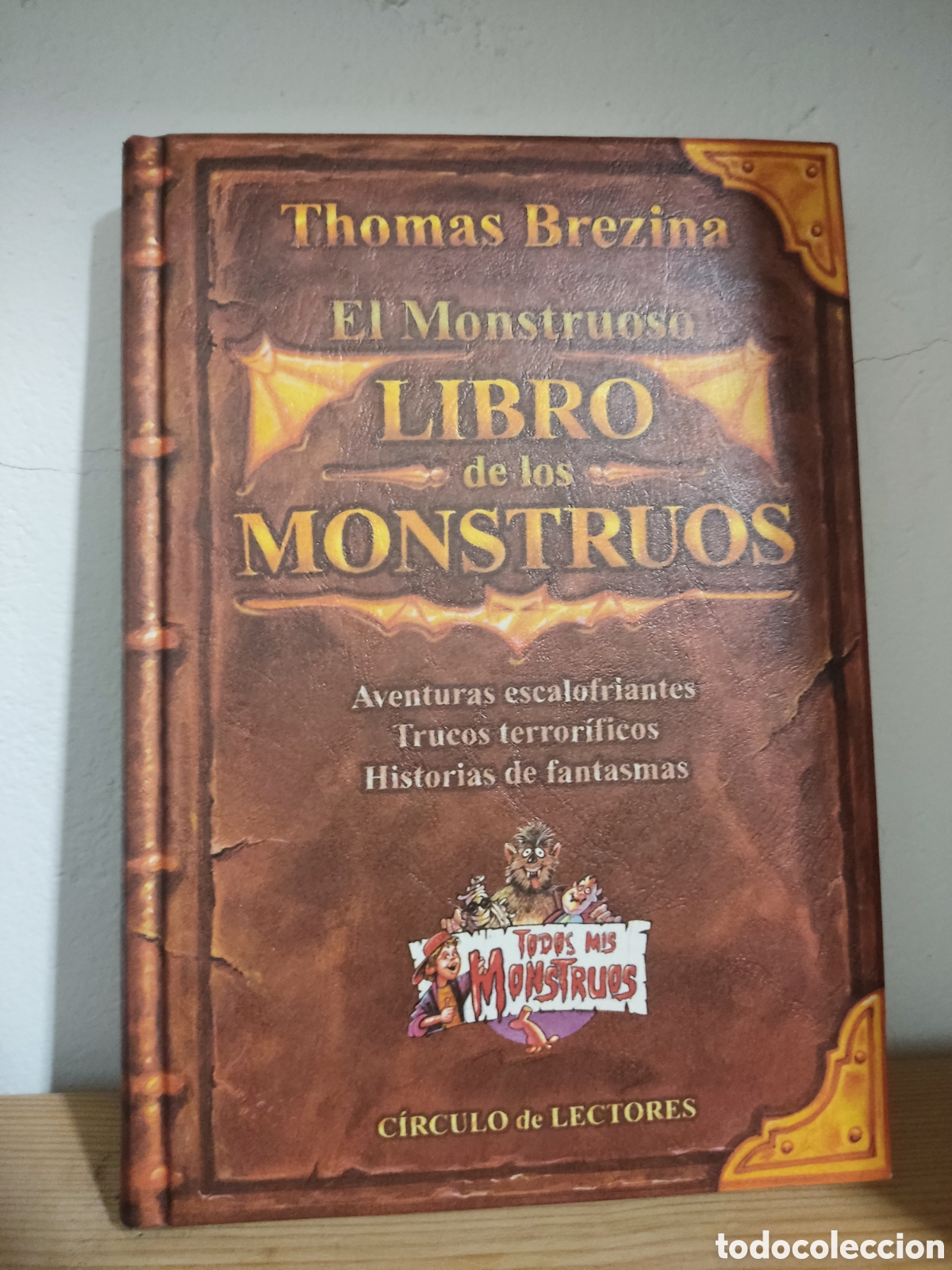 Libros de segunda mano: El monstruoso libro de los monstruos - Foto 1