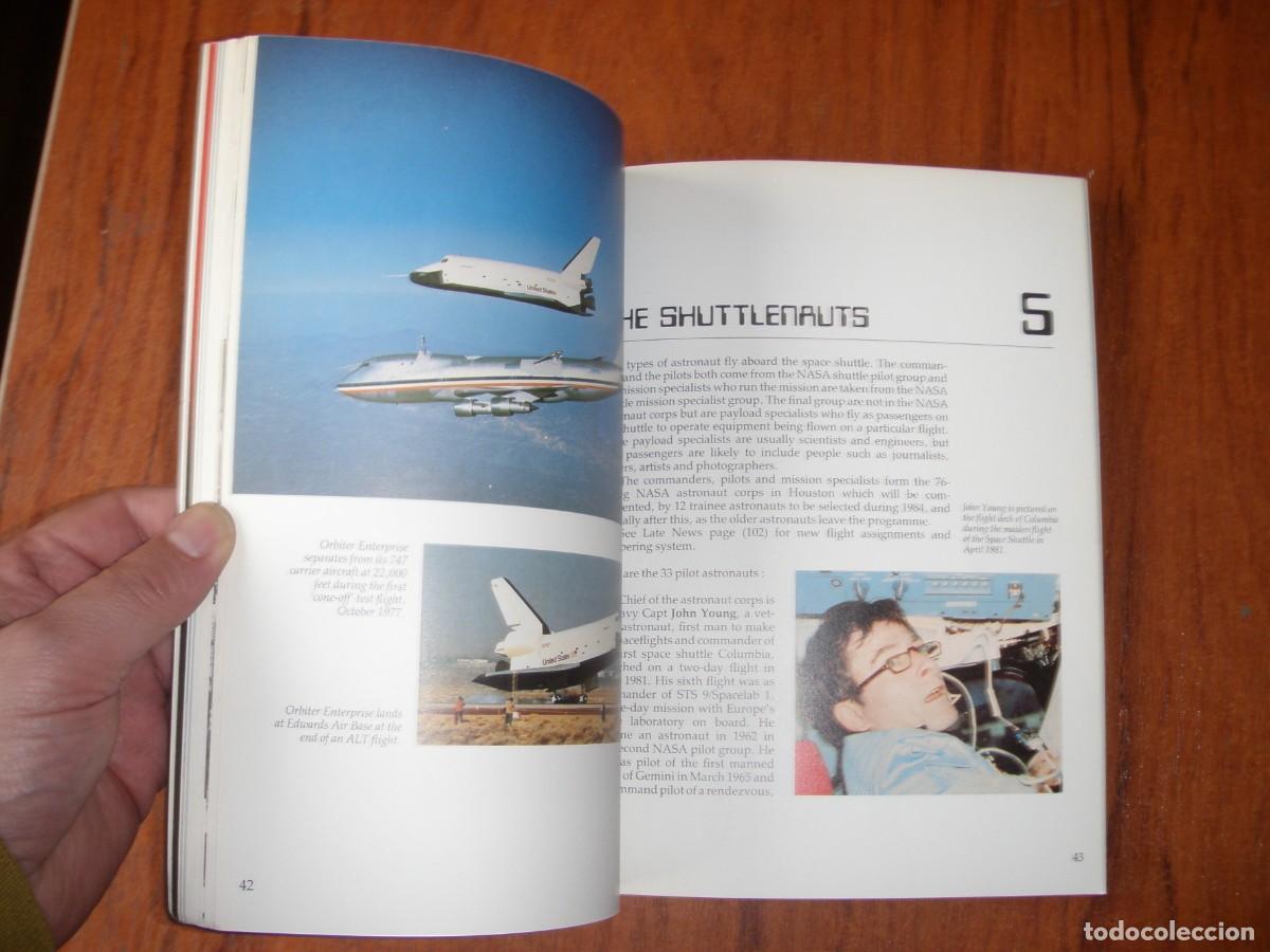 Libros de segunda mano: LA HISTORA DEL SPACE SHUTTLE IDIOMA INGL&Eacute;S UNICO!!! - Foto 3