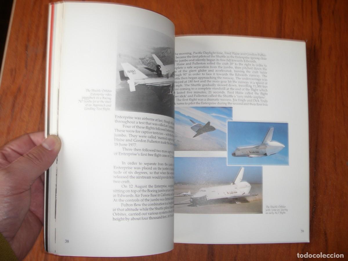 Libros de segunda mano: LA HISTORA DEL SPACE SHUTTLE IDIOMA INGL&Eacute;S UNICO!!! - Foto 4