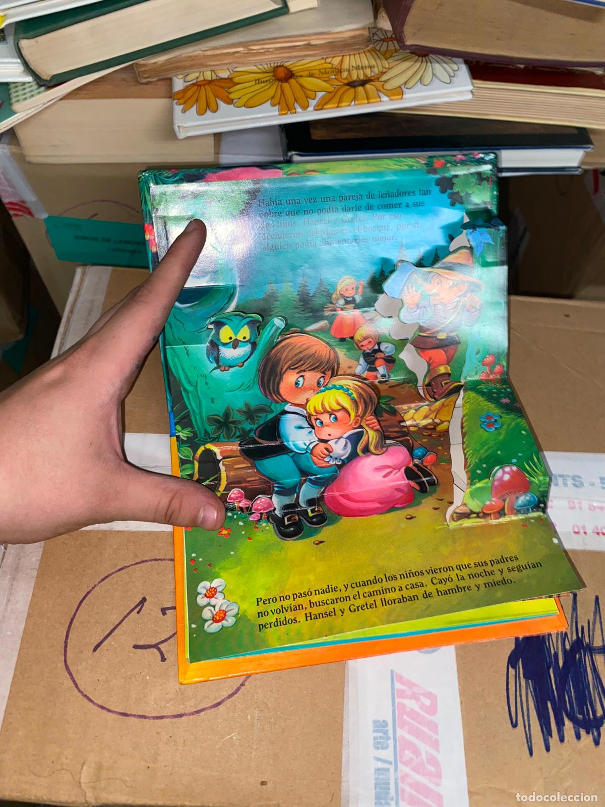 Libros de segunda mano: hansel y gretel - libro pop up - Foto 2