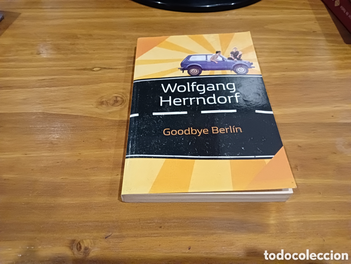 Libros de segunda mano: Goodbye Berl&iacute;n. - Foto 1