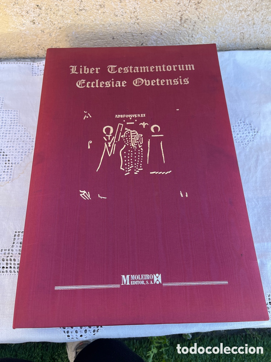 Libros de segunda mano: IP Libro de los Testamentos de la Catedral de Oviedo. Facs&iacute;mil. Moleiro. - Foto 3