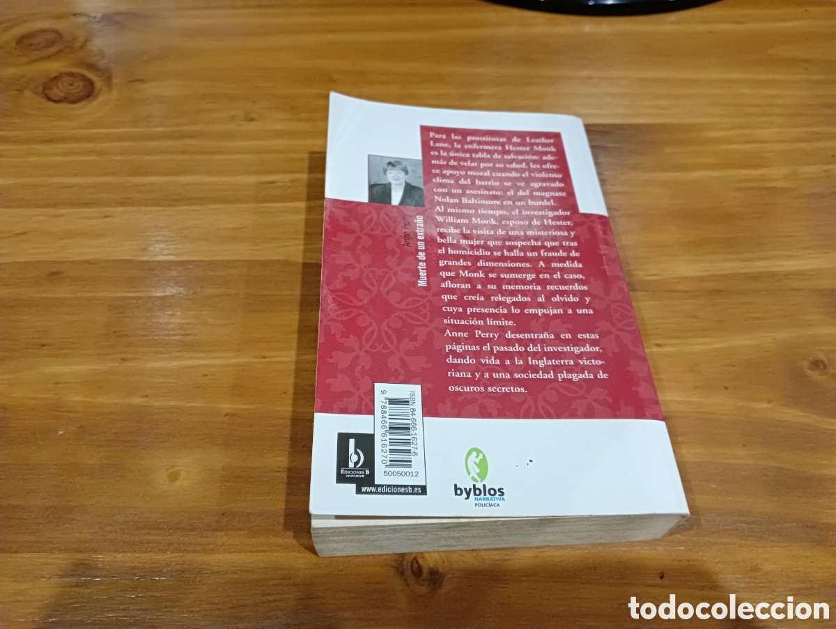 Libros de segunda mano: Muerte de un extra&ntilde;o - Foto 5