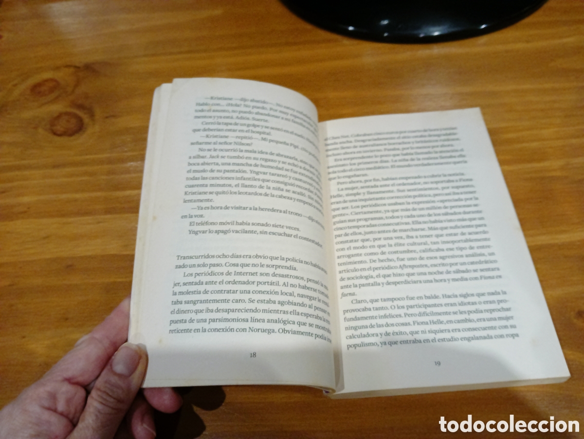 Libros de segunda mano: Crep&uacute;sculo en oslo (I). - Foto 3