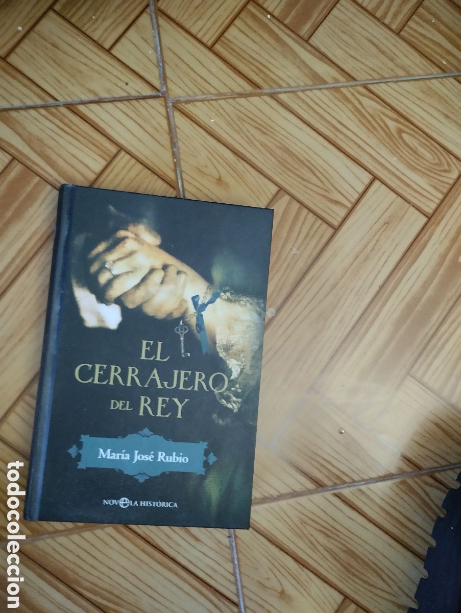 Libros de segunda mano: El cerrajero del Rey ,editado2012. - Foto 1