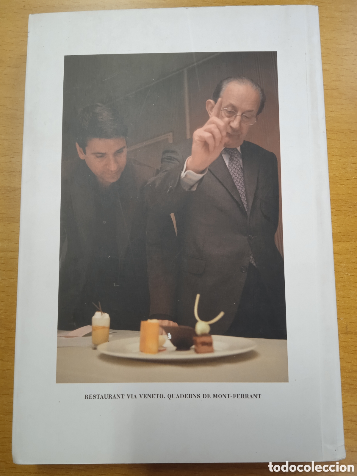 Libros de segunda mano: Via Veneto Barcelona Francesc Casas - Foto 2