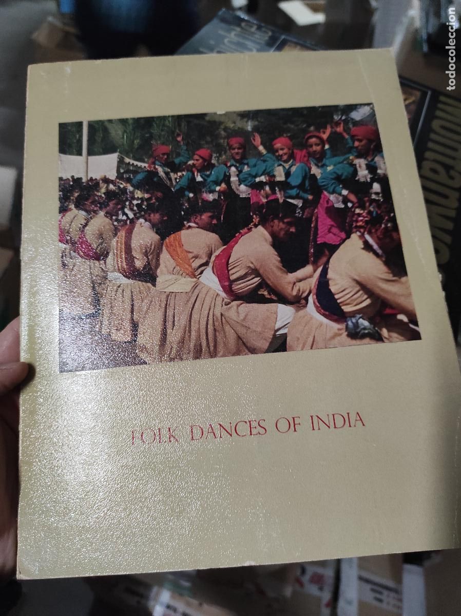 Libros de segunda mano: Folk Dances of India - Carpeta - - Foto 1