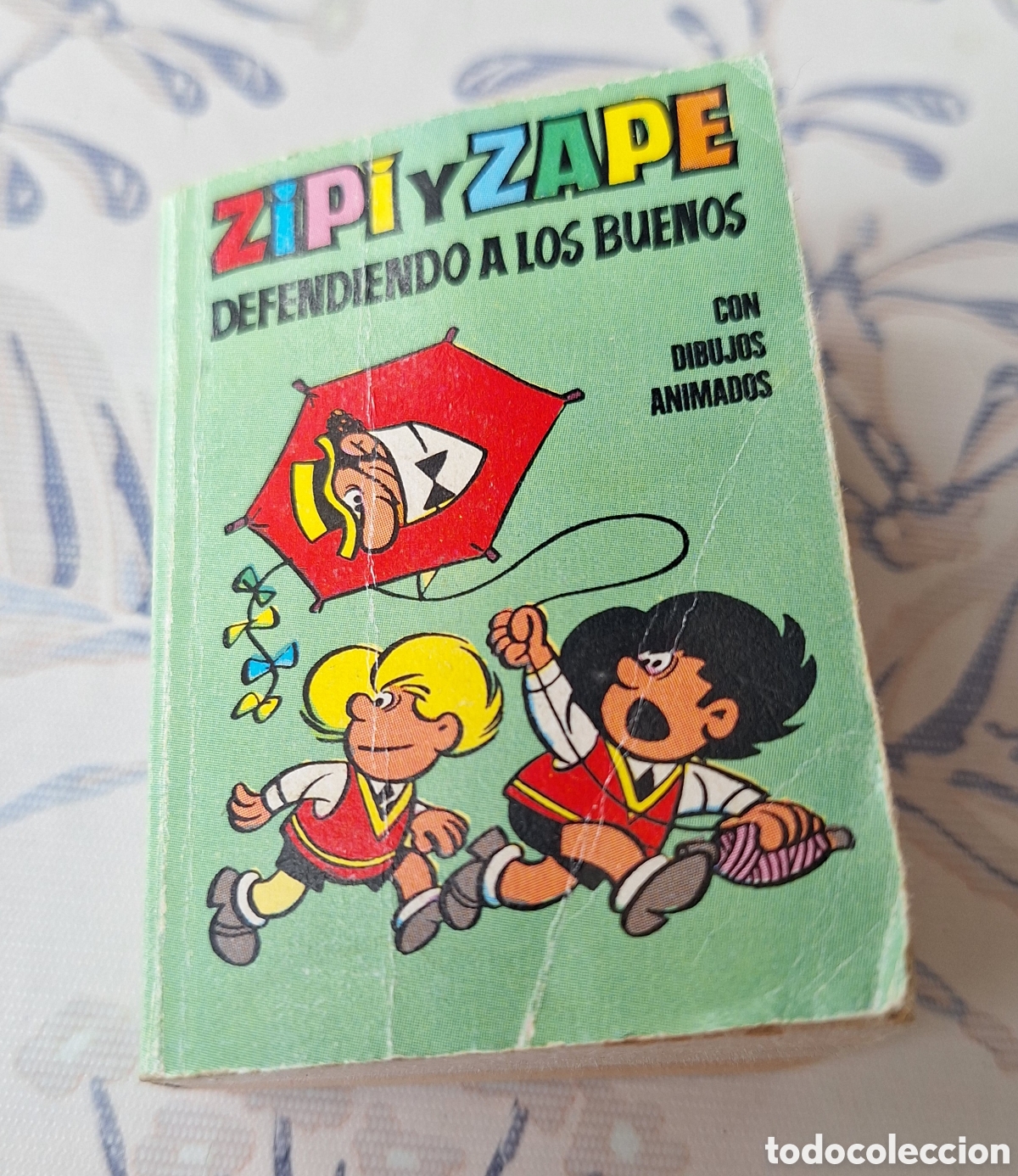 Libros de segunda mano: Minilibro Zipi y Zape defendiendo a los buenos COMPRA MINIMA 5&euro;