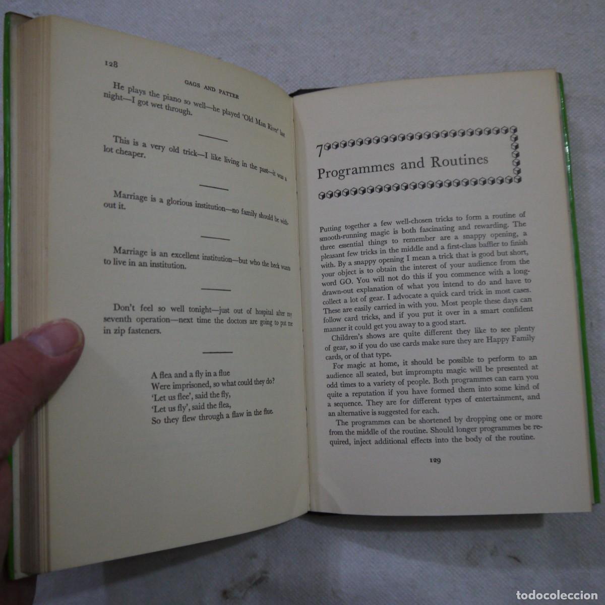 Libros de segunda mano: EASY MAGIC. GOOD TRICKS AND HOW TO PRESENT THEM - ROY HOLMES - 1973 - INGLES - Foto 11