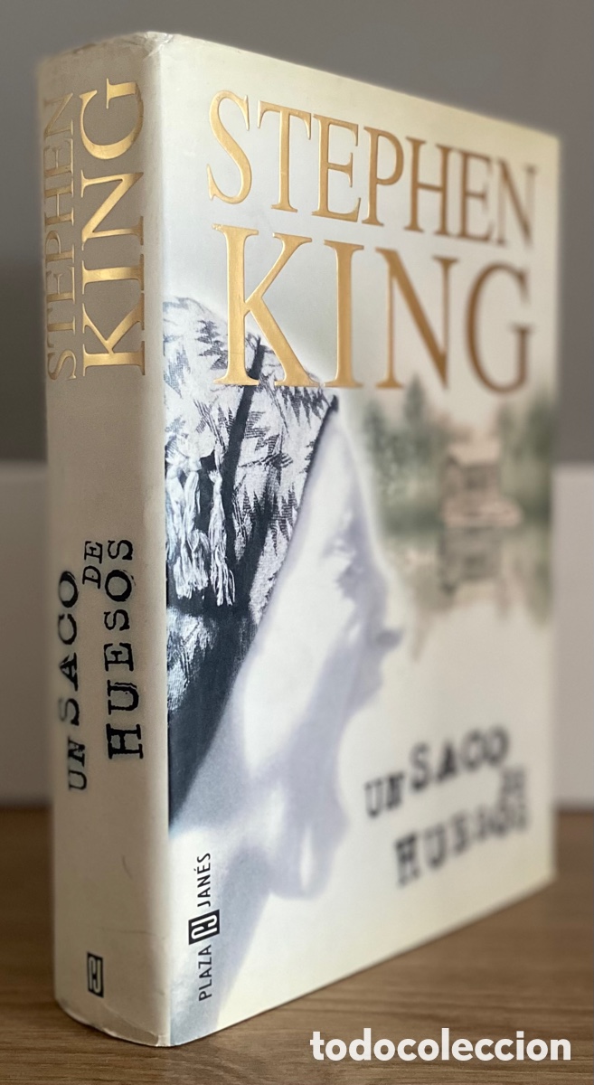 Libros de segunda mano: Un saco de huesos. Stephen King. 1&ordf; edici&oacute;n. 1998 - Foto 3
