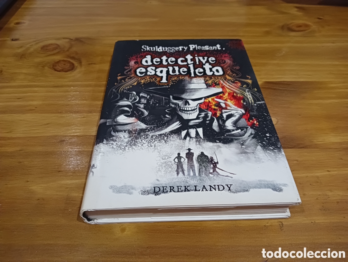 Libros de segunda mano: Detective esqueleto - Foto 1