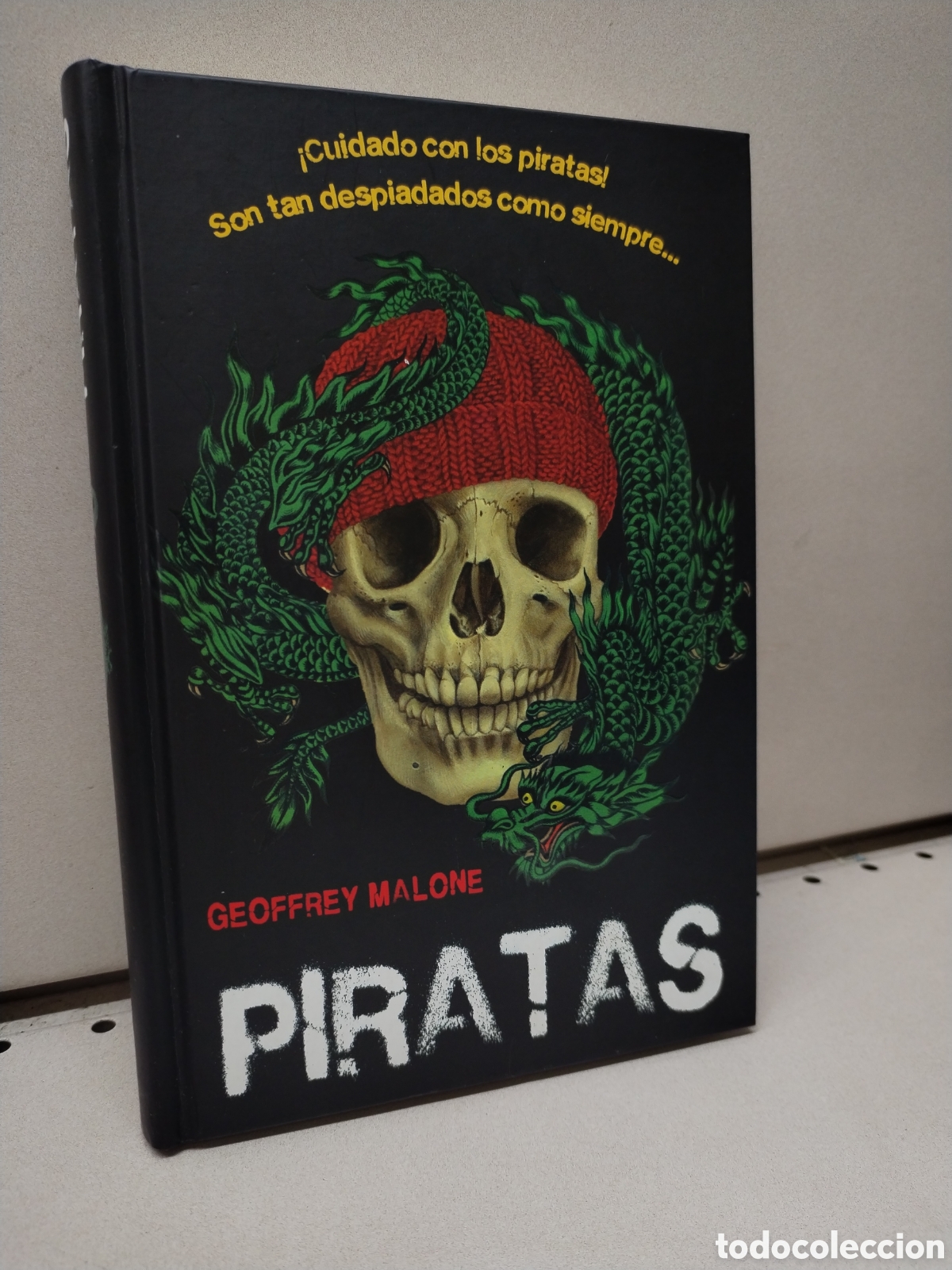Libros de segunda mano: Piratas - Malone, Geoffrey - Foto 1