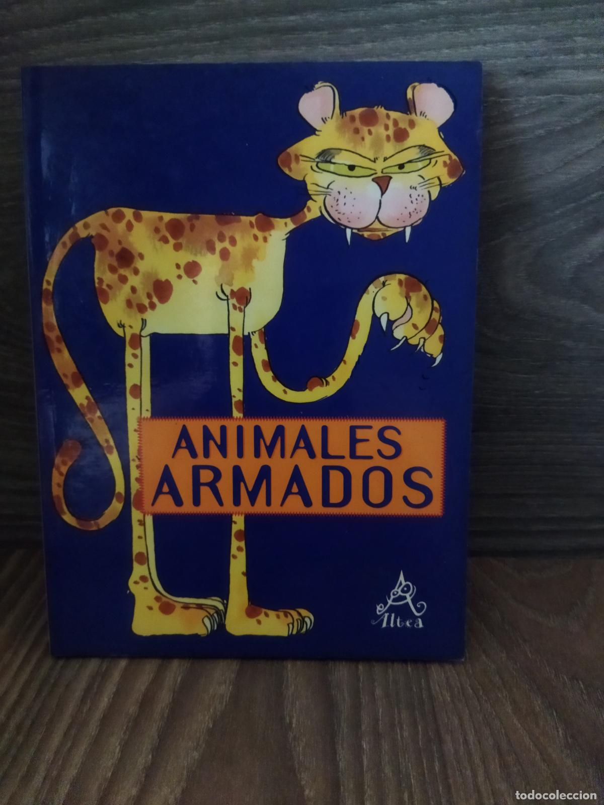 Libros de segunda mano: Animales armados - Foto 1
