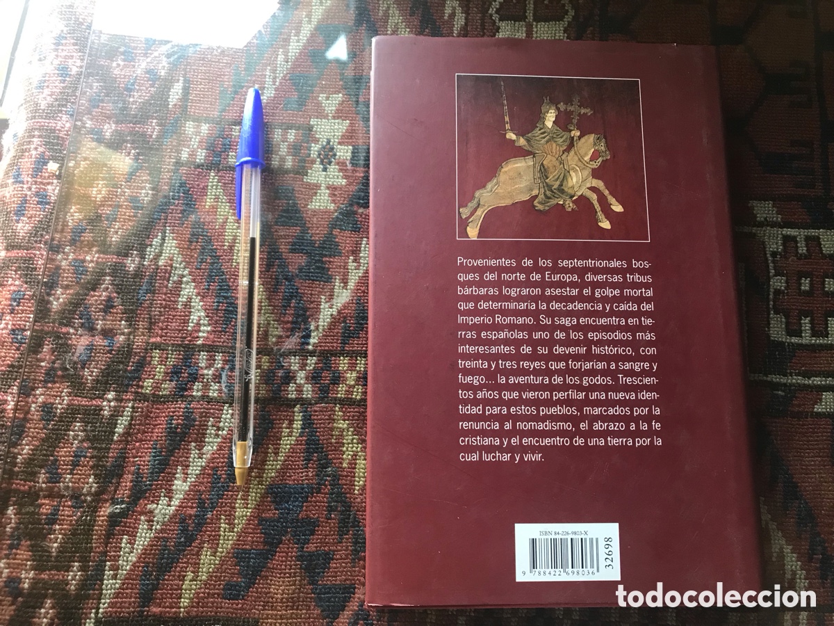 Libros de segunda mano: Las aventuras de los godos. Juan Antonio Cebri&aacute;n. C&iacute;rculo de lectores. - Foto 3