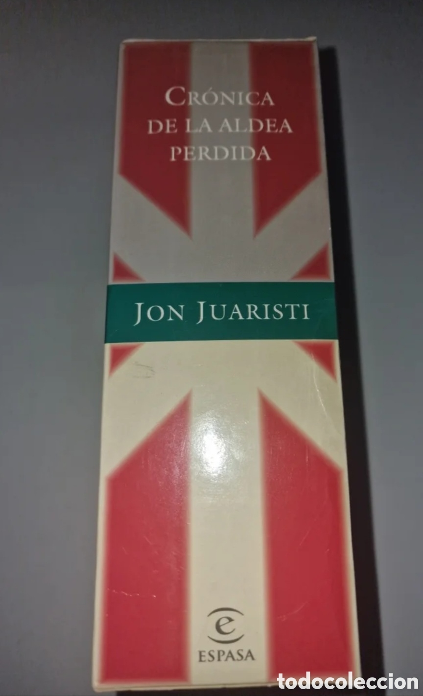 Libros de segunda mano: Cr&oacute;nica de la aldea perdida - Foto 2