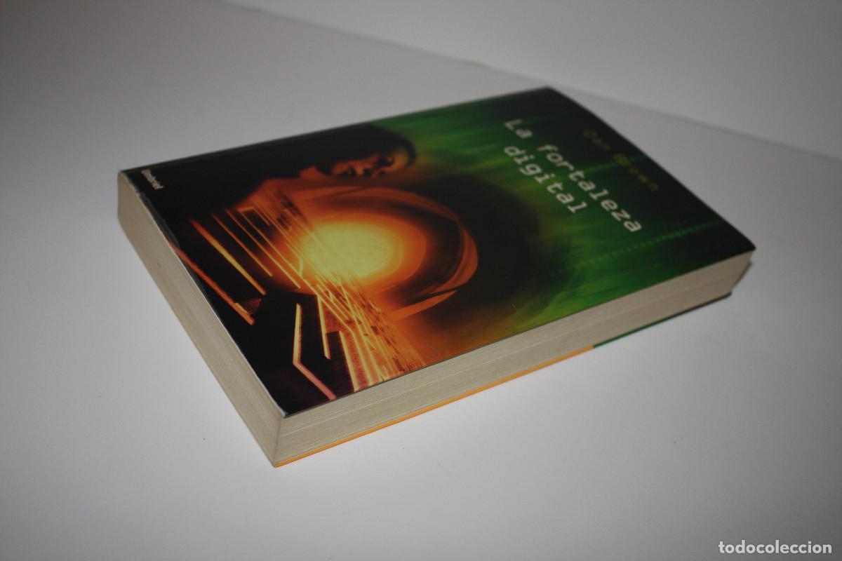 Libros de segunda mano: La Fortaleza Digital Dan Brown Umbriel 2006 - Foto 3