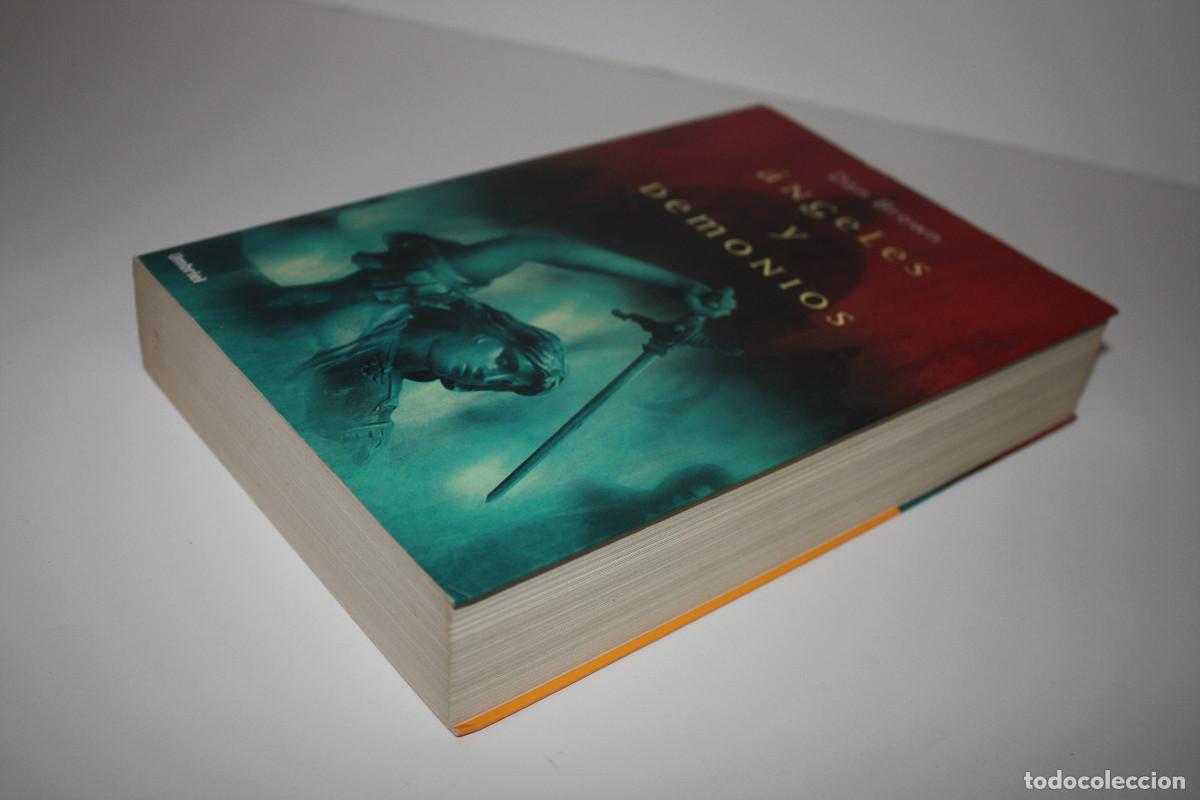 Libros de segunda mano: Angeles y Demonios Dan Brown Umbriel 2004 - Foto 3