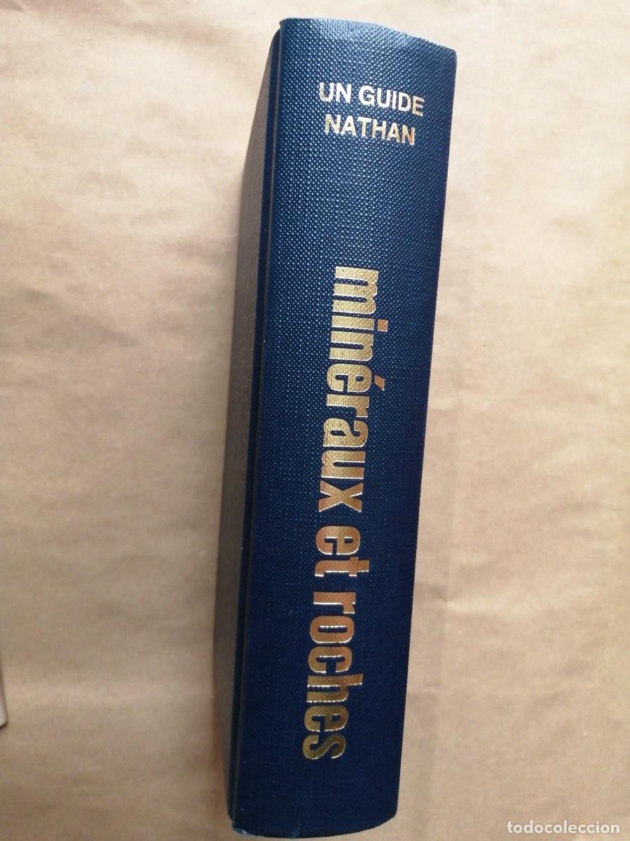 Libros de segunda mano: Min&eacute;raux et roches. Un guide Nathan. En franc&eacute;s - Foto 5
