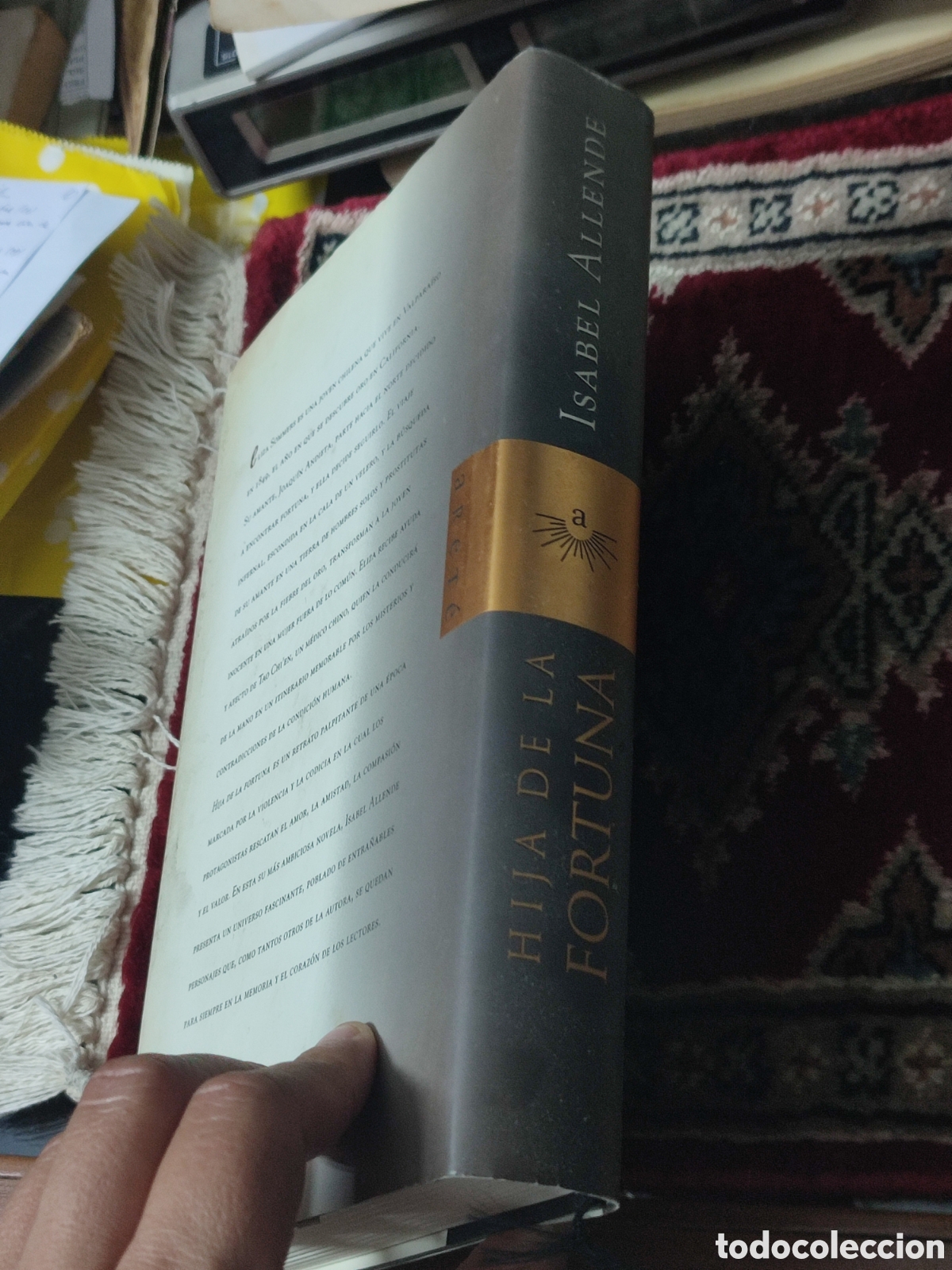 Libros de segunda mano: Hija de la fortuna Isabel Allende - Foto 5