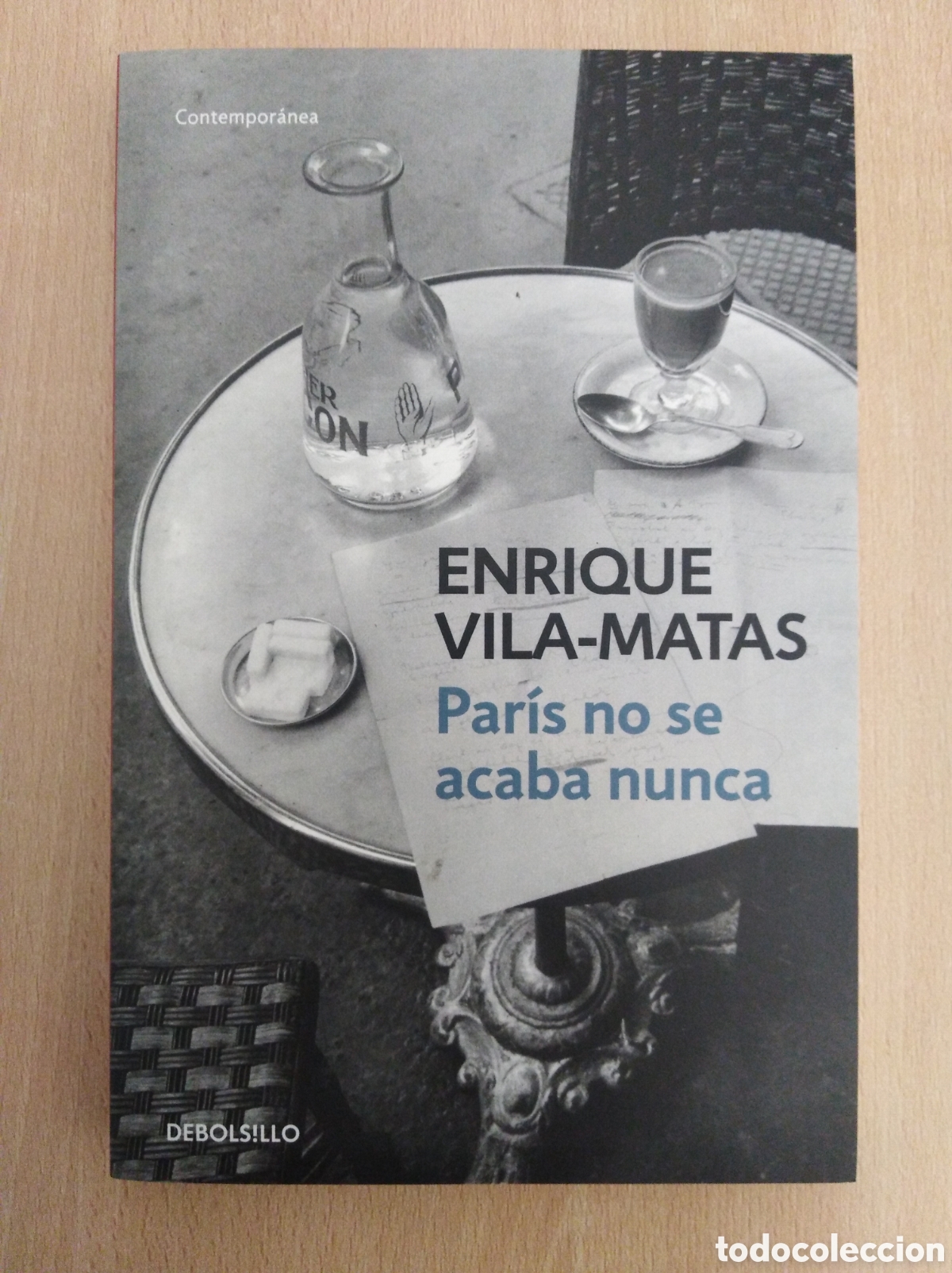 Libros de segunda mano: PAR&Iacute;S NO SE ACABA NUNCA. Enrique Vila-Matas - Foto 1