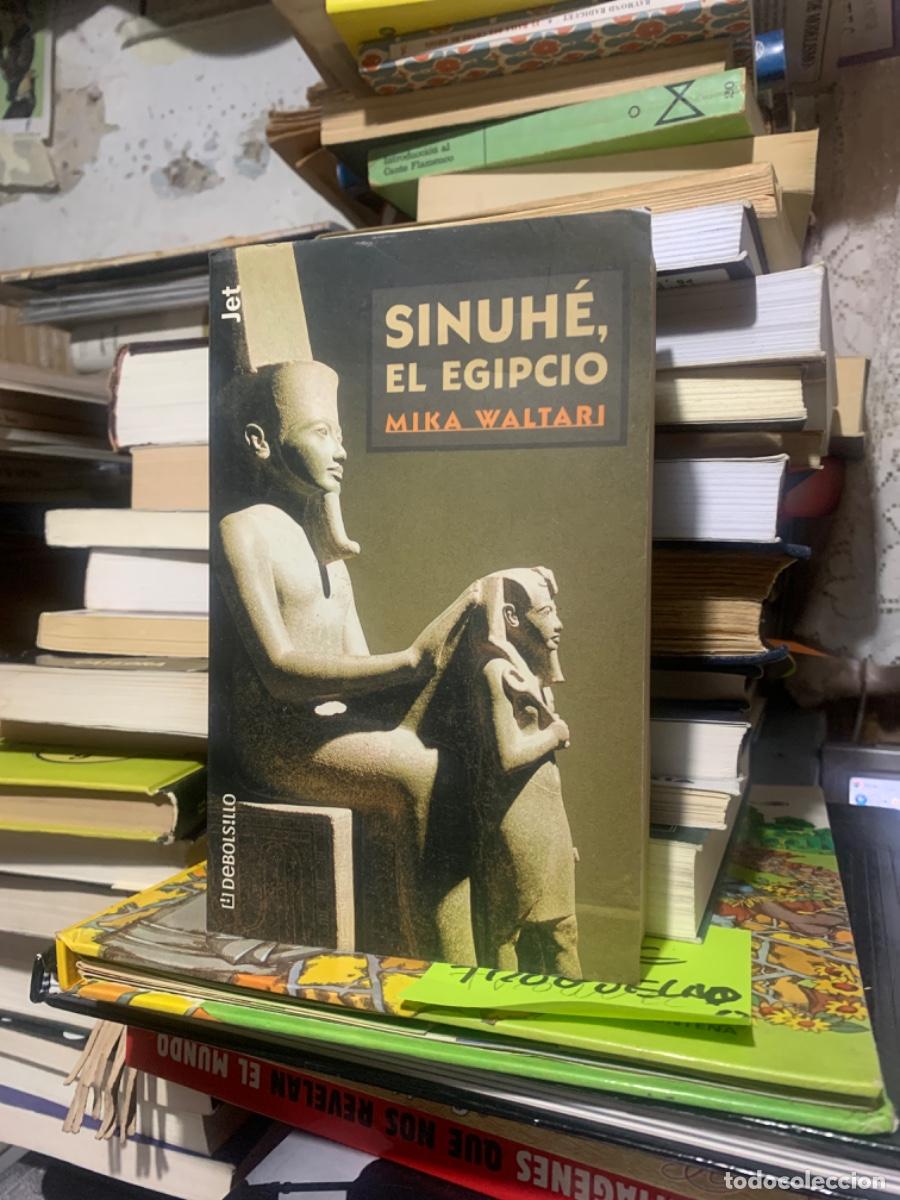 Libros de segunda mano: SINUH&Eacute;, EL EGIPCIO, MIKA WALTARI, ED DEBOLSILLO - Foto 1