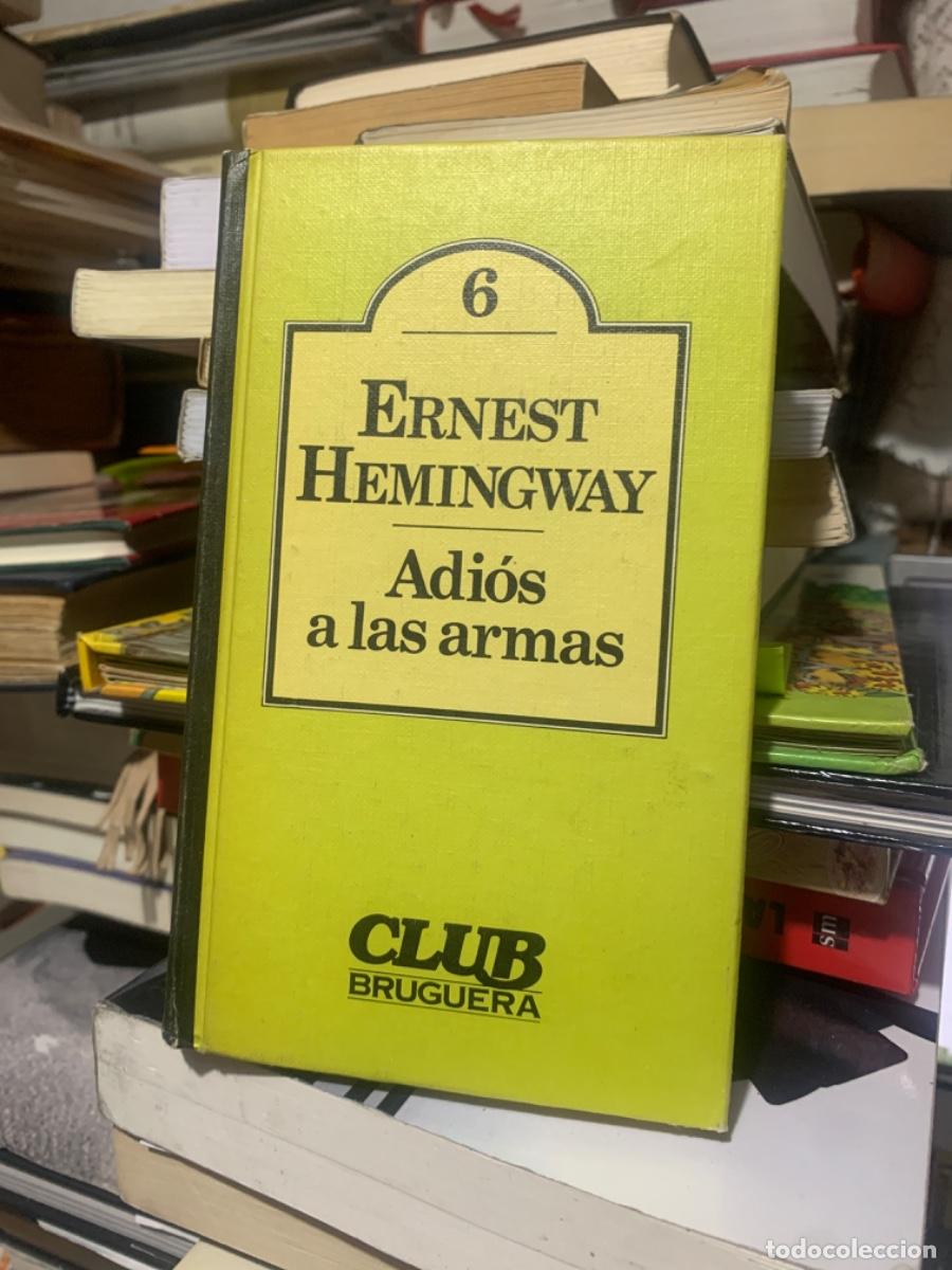 Libros de segunda mano: ADI&Oacute;S A LAS ARMAS , ERNEST HEMINGWAY, BRUGUERA - Foto 1