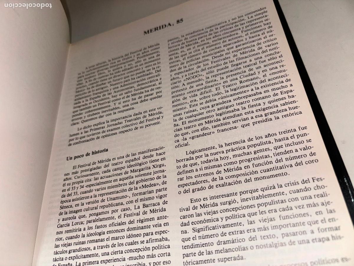 Libros de segunda mano: MONLE&Oacute;N, JOS&Eacute;. TEATRO ROMANO DE M&Eacute;RIDA (1933-1985). DEBATE E HISTORIA - Foto 2
