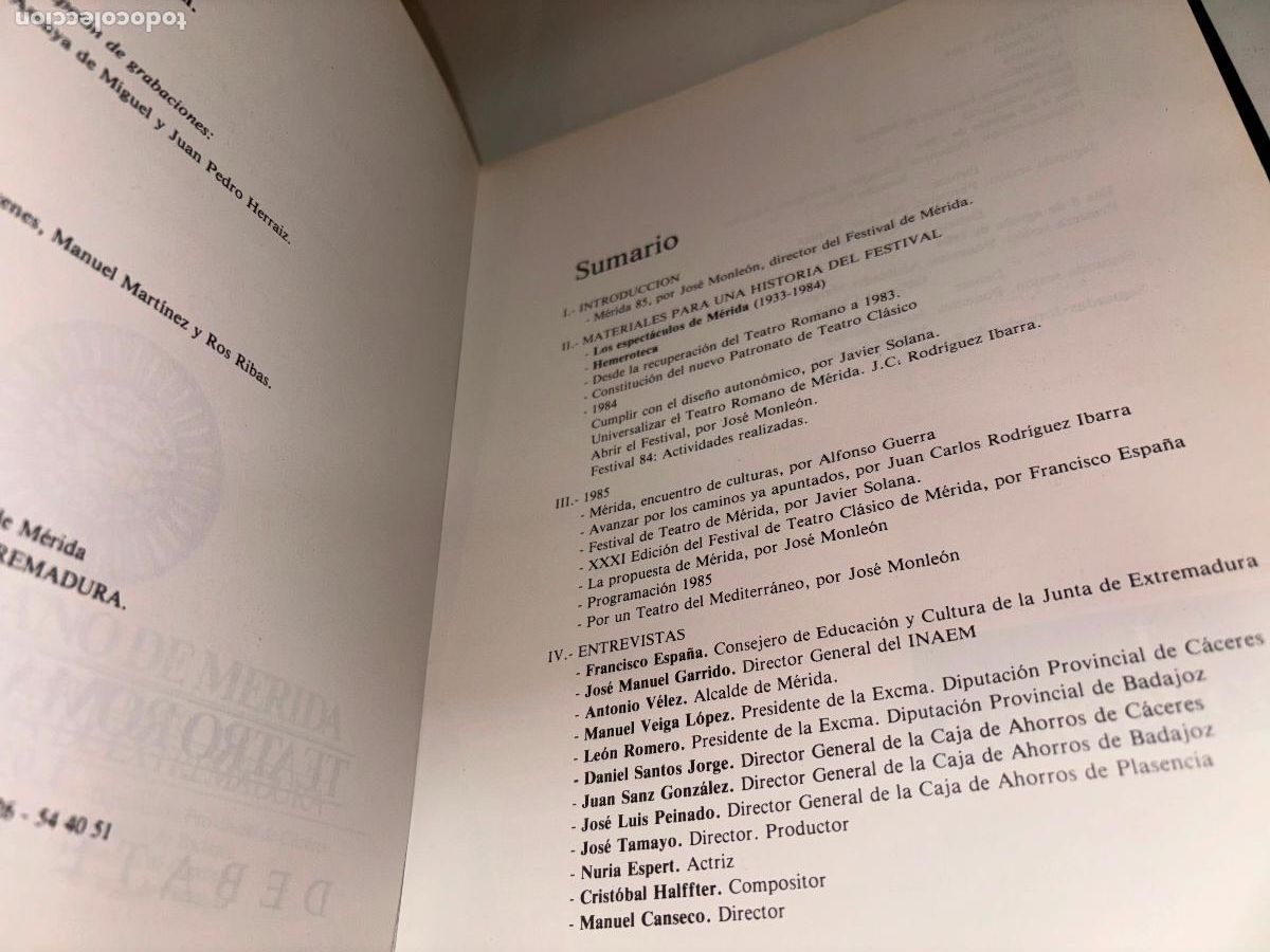Libros de segunda mano: MONLE&Oacute;N, JOS&Eacute;. TEATRO ROMANO DE M&Eacute;RIDA (1933-1985). DEBATE E HISTORIA - Foto 3
