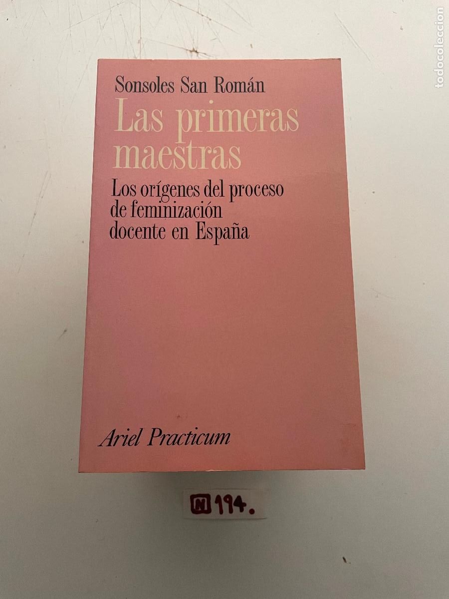 Libros de segunda mano: Libro las primeras maestras - Foto 1