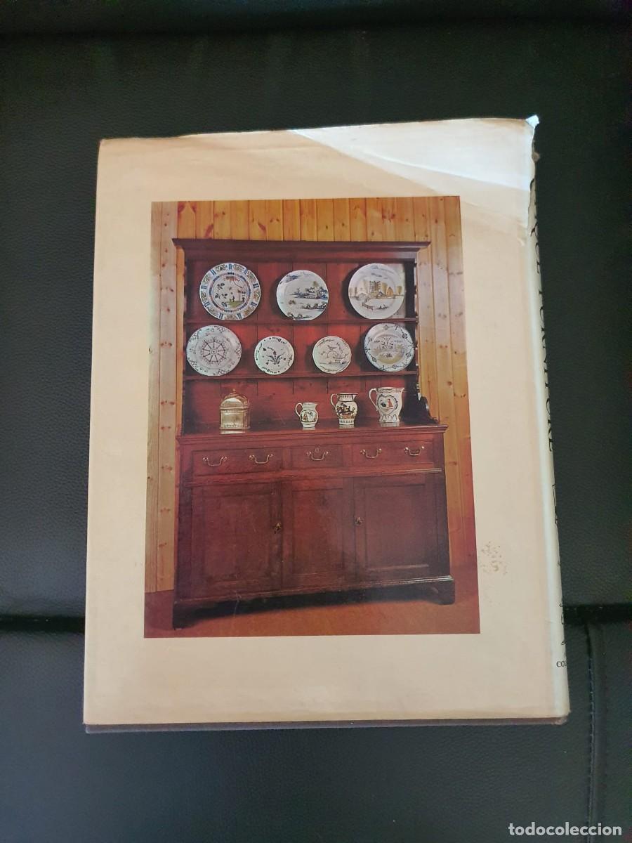 Libros de segunda mano: Libro sobre precio de muebles antiguos. A&ntilde;o 1979. En ingl&eacute;s. - Foto 2