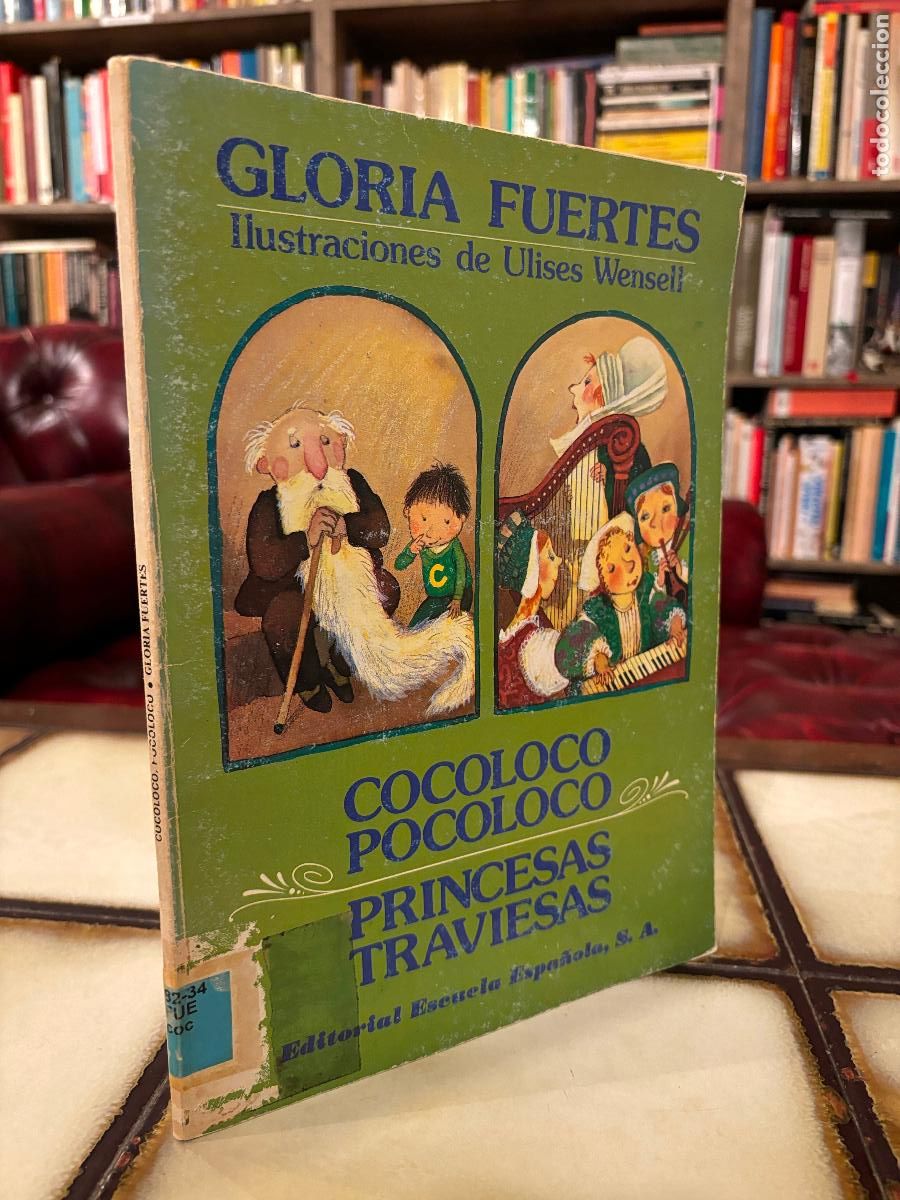 Libros de segunda mano: Cocoloco Pocoloco / Princesas traviesas. Gloria Fuertes - Foto 1