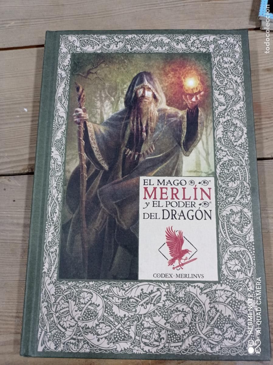 Libros de segunda mano: EL MAGO MERLIN Y EL PODER DEL DRAG&Oacute;N. RBA, 2021. 117 PP - Foto 1